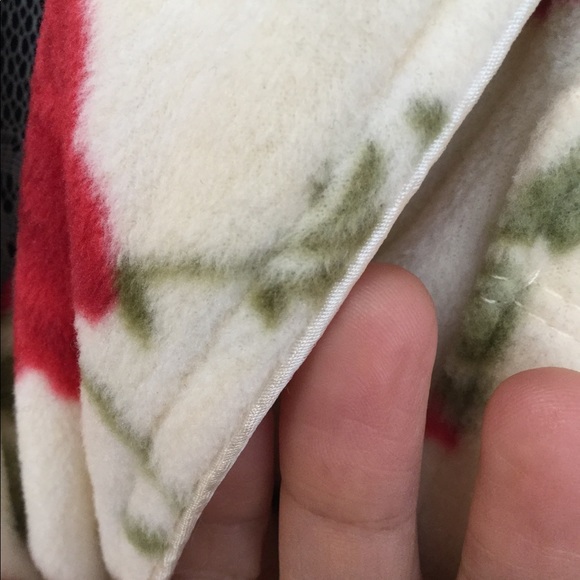 Lauren Ralph Lauren Floral Monogram Crest  Robe - Picture 8 of 10